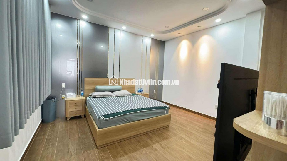 Bán gấp Biệt thư khu dân cư Him Lam Quận 7